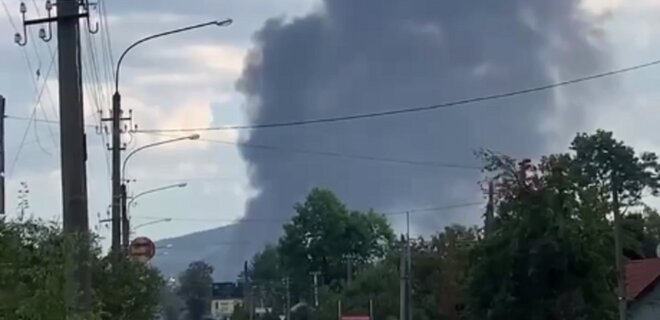В Ивано-Франковской области взрыв на нефтепроводе, начался пожар – фото, видео - Фото