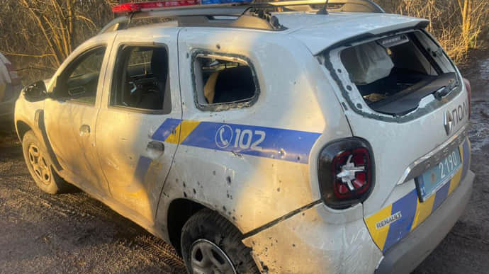 Російський дрон атакував авто поліцейських: 3 правоохоронців в лікарні 